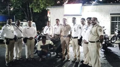 Photo of चोरीची मोटारसायकल कराड वाहतूक शाखेच्या ताब्यात