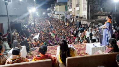 Photo of कोरोनाच्या काळात या भागातील लोकप्रतिनिधी काय करत होते- भाजप नेत्या चित्रा वाघ यांचा सवाल